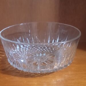 Vintage Arcoroc France Clear Glass Bowl Starburst Diamond Pattern